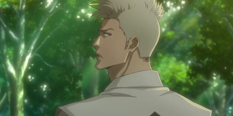 Kensei Muguruma looking back at Shuhei